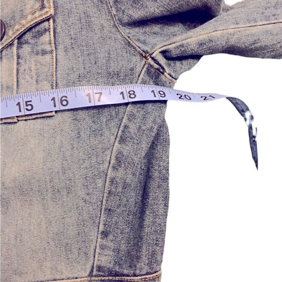 Me Jane - Denim Blue Jean jacket, hip length with tapered waist, vintage, Size:L - Picture 4 of 8